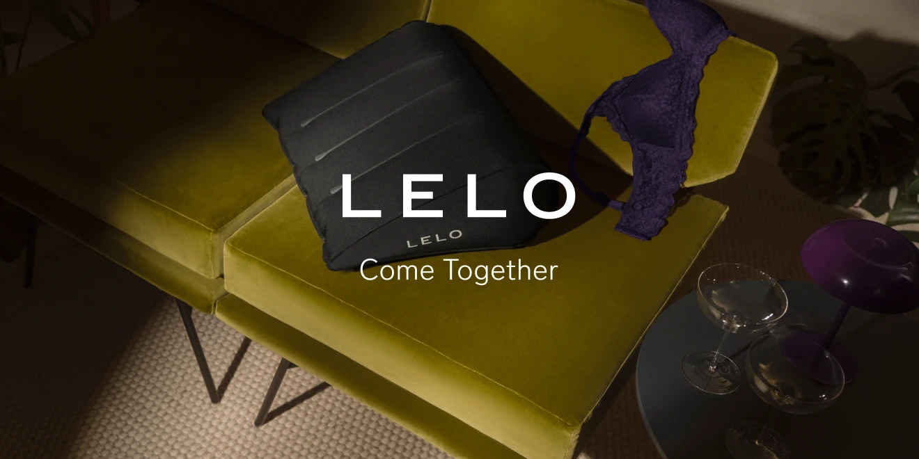 LELO Sex Pillow | Inflatable Intimate Position Wedge